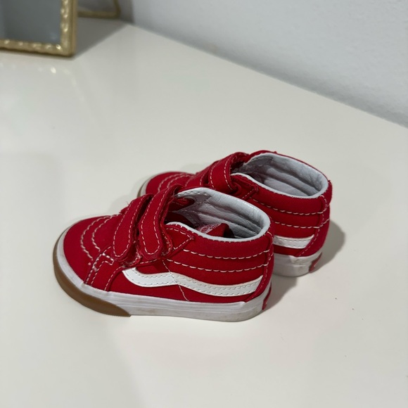Toddler so-8 high top vans red and white size 4.5 - Picture 2 of 7